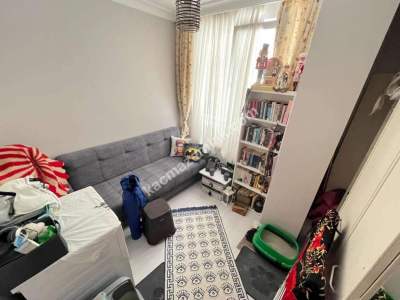 Altıntepe'de Genç Binada, Ön Cepheli 2+1 21