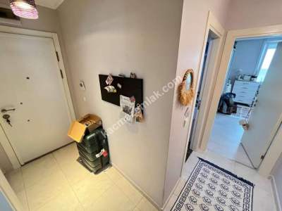 Altıntepe'de Genç Binada, Ön Cepheli 2+1 24