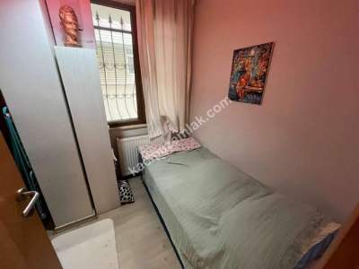 Altıntepede Minibüse 1 Dk Ayrı Mutfaklı Bahçeli 2+1 27