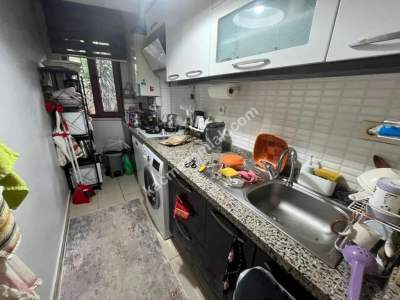 Altıntepede Minibüse 1 Dk Ayrı Mutfaklı Bahçeli 2+1 3