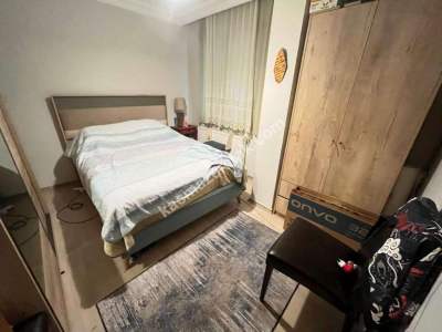 Altıntepede Minibüse 1 Dk Ayrı Mutfaklı Bahçeli 2+1 21