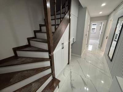 Altıntepe De Deniz Manzaralı Ön Cephe 3+1 Dubleks 20