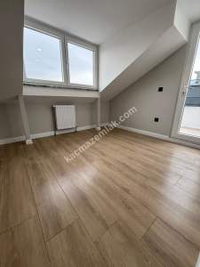 Altıntepe De Deniz Manzaralı Ön Cephe 3+1 Dubleks 19