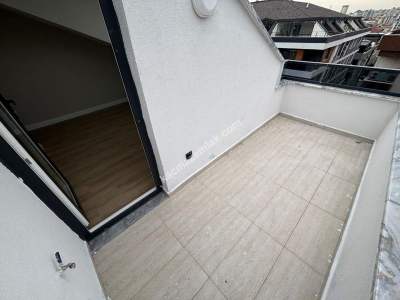 Altıntepe De Deniz Manzaralı Ön Cephe 3+1 Dubleks 30