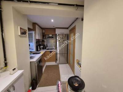 Altıntepe De Ulaşıma Yakın 10 Yıllık Binada Y.giriş 2+1 16