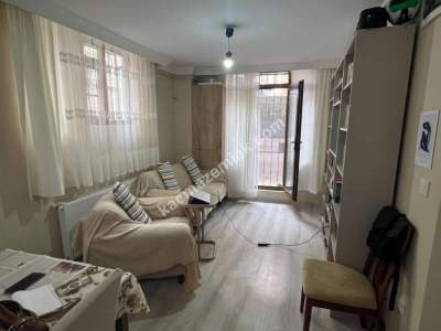 Altıntepe 63'De Marmaraya Yakın Ön Cephe Balkonlu 1+1 3