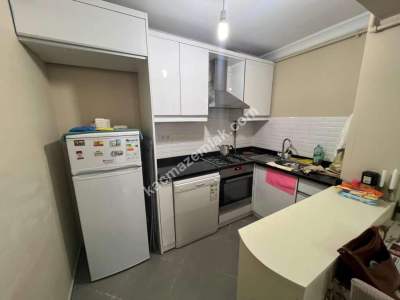 Altıntepe 63'De Marmaraya Yakın Ön Cephe Balkonlu 1+1 2