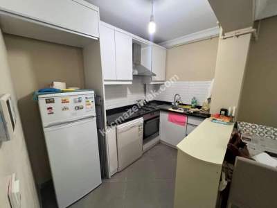 Altıntepe 63'De Marmaraya Yakın Ön Cephe Balkonlu 1+1 1