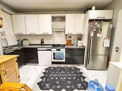 Galipbeyde 5 Yıl 1.Kat 95 M2 Lüks 3+1 Satılık Daire 5