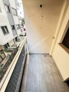 Sahilde 1.Kat 100 M2 Ebeveynli Boş Lüks 3+1 Daire 14