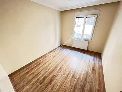 Sahilde 1.Kat 100 M2 Ebeveynli Boş Lüks 3+1 Daire 13