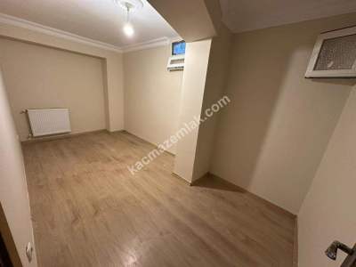 Metroya 3 Dk 2+1 Bahçe Katı Ayrı Mutfaklı 11