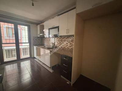 Kaçmazdan Maltepe Aydınevler'de İçi Boş 3+1 Satılık 4