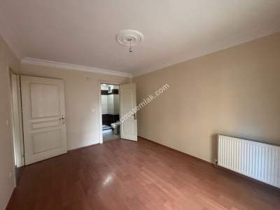 Kaçmazdan Maltepe Aydınevler'de İçi Boş 3+1 Satılık 8