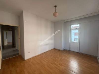 Maltepe Bağlarbaşı'nda Şahane Lokasyonda Satılık 3+1 D 13