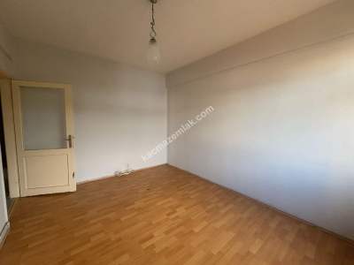 Maltepe Bağlarbaşı'nda Şahane Lokasyonda Satılık 3+1 D 7