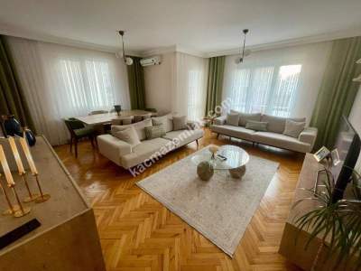 Maltepe Minibüse Yakın Ön Cephe Geniş 3+1