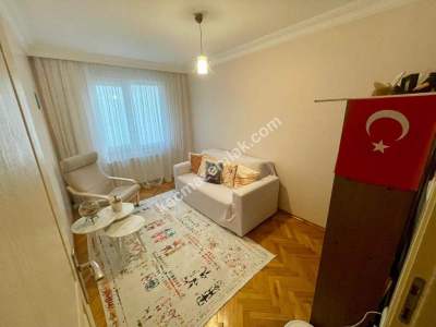 Maltepe Minibüse Yakın Ön Cephe Geniş 3+1 22