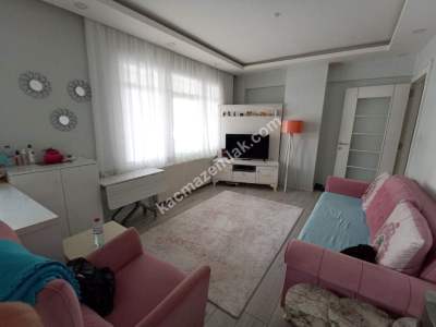 İdealtepe Mopaşta Ön Cephe 2+1 Boş Taşınmaya Uygun 4