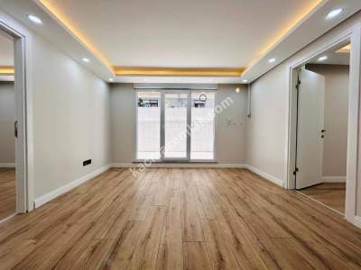 İdealtepe'de Yeni Bina'da Özel Bahçeli 2+1 75M² !!! 10