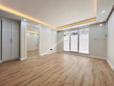 İdealtepe'de Yeni Bina'da Özel Bahçeli 2+1 75M² !!! 13