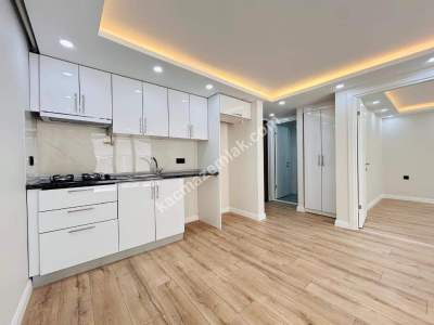 İdealtepe'de Yeni Bina'da Özel Bahçeli 2+1 75M² !!! 3