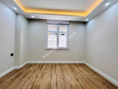 İdealtepe'de Yeni Bina'da Özel Bahçeli 2+1 75M² !!! 20