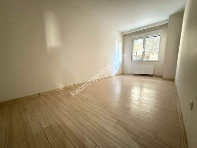 İdealtepe Sahil'de Ön Cephe 2+1 97M² 18