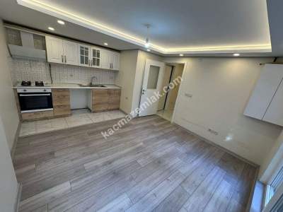 Yüksek Giriş 4 Yıllık Bahçe Kullanımlı 2+1 1