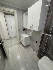 Kaçmaz'dan Yeni Binada Ara Katta 2+1 Balkonlu 23