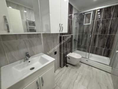 Kaçmaz'dan Yeni Binada Ara Katta 2+1 Balkonlu 25