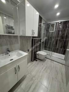 Kaçmaz'dan Yeni Binada Ara Katta 2+1 Balkonlu 24