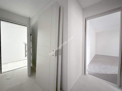 Çınar Da Sıfır 1.Kat 75 M2 Lüks 2+1 Satılık Daire 17