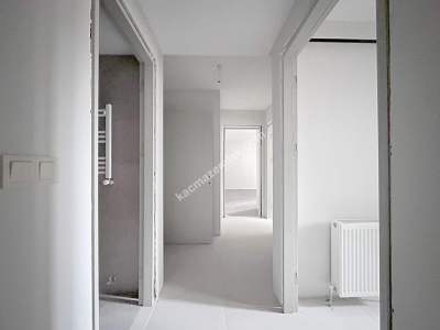 Çınar Da Sıfır 1.Kat 75 M2 Lüks 2+1 Satılık Daire 24