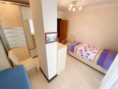 Çınar Da 2.Kat Ön Köşe 70 M2 Lüks 2+1 Daire 30