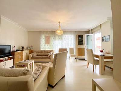 Çınar Da 2.Kat Ön Köşe 70 M2 Lüks 2+1 Daire 3