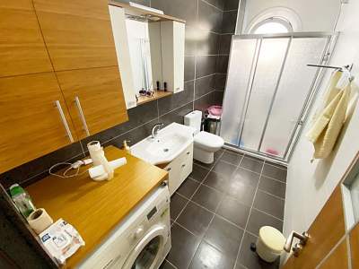 Çınar Da 2.Kat Ön Köşe 70 M2 Lüks 2+1 Daire 14