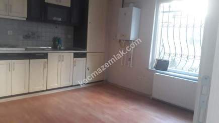 Kentsel Görüşmeleri Devam Eden Binada 2+1 6