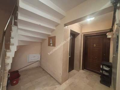 Maltepe Fındıklıda Ara Kat Asansörlü 3+1 Açık Otoparklı 17