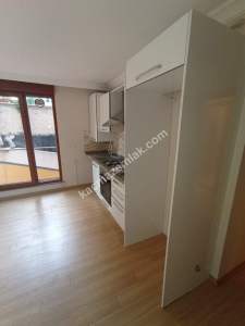 İdealtepede Süper Lokasyonda Yeni Binada Bahçeli 3+1 3