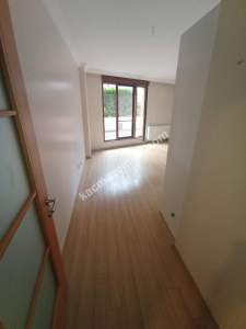 İdealtepede Süper Lokasyonda Yeni Binada Bahçeli 3+1 10