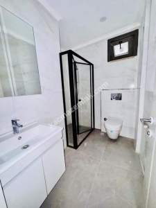 İdealtepe Sahilde Bahçe Kullanımlı 2+1 28