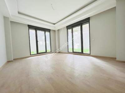 İdealtepe Sahilde Bahçe Kullanımlı 2+1 9