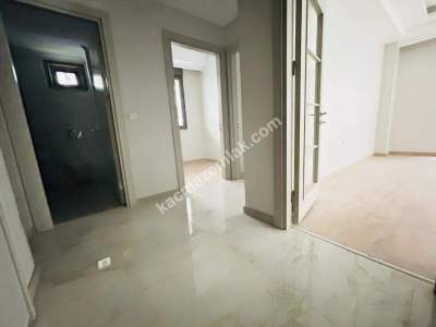 İdealtepe Sahilde Bahçe Kullanımlı 2+1 20