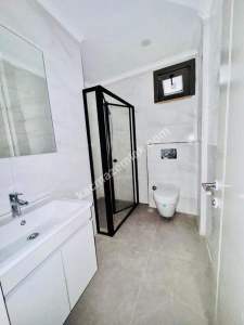 İdealtepe Sahilde Bahçe Kullanımlı 2+1 26