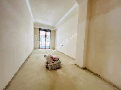 İdealtepe Büyüktur'da Geniş Kullanımlı Sıfır Binada 2+ 7