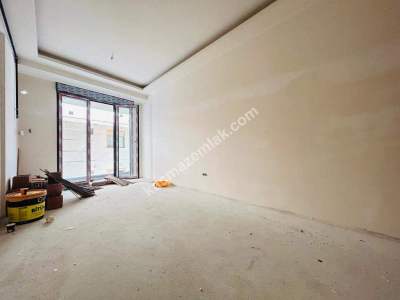 İdealtepe Büyüktur'da Geniş Kullanımlı Sıfır Binada 2+ 3