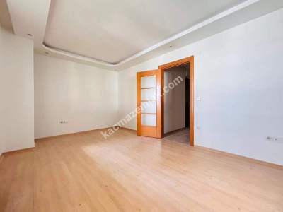 50.Yıl Koru Parka Yakın Ön Cephe Yüksek Giriş 2+1 13