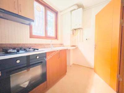 50.Yıl Koru Parka Yakın Ön Cephe Yüksek Giriş 2+1 2