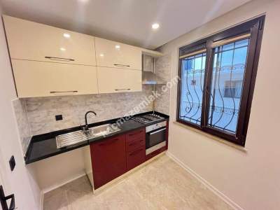 İdealtepe Işıklarda Ayrı Mutfaklı 65M² Lüks 1+1! 4